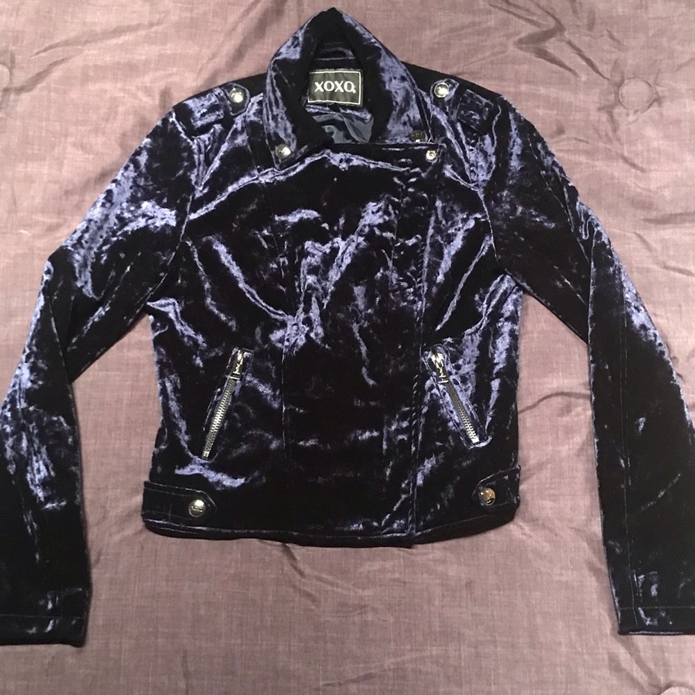 XOXO VELVET JACKET